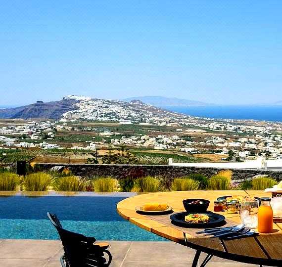 Apikia Santorini